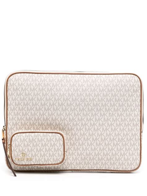 michael kors leather case